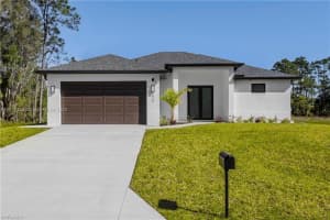 821 Newell St E, Lehigh Acres, FL 33974 - MLS#A11871339