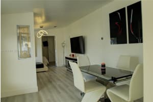 19800 Sw 180th Ave 117 Miami, FL 33187 - Off Market