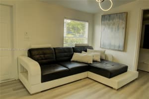 19800 Sw 180th Ave 117 Miami, FL 33187 - Off Market