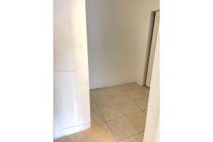 5910 NE 18th Ave 6, Fort Lauderdale, FL 33334 - MLS#A11871421