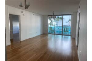 31 Se 5th St 1204, Miami