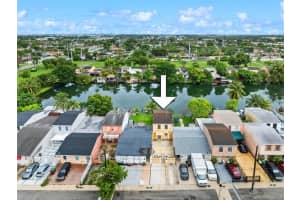 7445 W 16th Ave, Hialeah