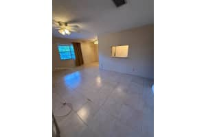 2905 Pierce St 17, Hollywood, FL 33020 - MLS#A11871444