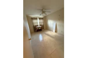 2905 Pierce St 17, Hollywood, FL 33020 - MLS#A11871444