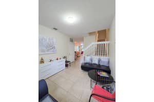 1054 NE 30th Ave, Homestead, FL 33033 - MLS#A11871449