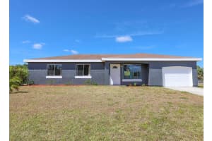 250 SW Homeland Rd, Port St Lucie, FL 34953 - MLS#A11871451