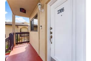 2306 W 53rd St 203, Hialeah, FL 33016 - MLS#A11871472
