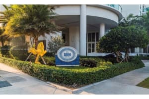 1800 N Bayshore Dr 614, Miami