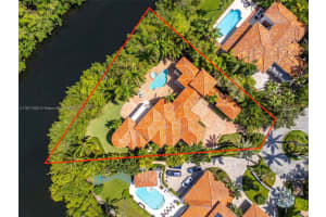 104 Paloma Dr, Coral Gables, FL 33143 - MLS#A11871485
