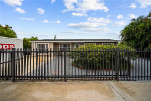 4931 SW 102nd Ct, Miami, FL 33165 - MLS#A11871493