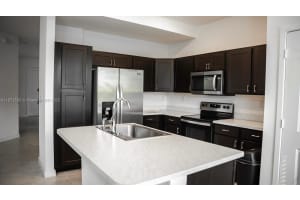 1202 Nw 208th Ter 1202 Miami Gardens, FL 33169 - MLS#A11871502