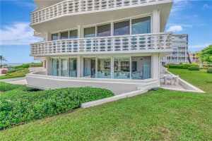 100 Sunrise Ave 217, Palm Beach, FL 33480 - MLS#A11871514