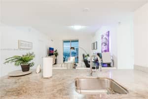 185 SW 7th St 3609, Miami, FL 33130 - MLS#A11871552