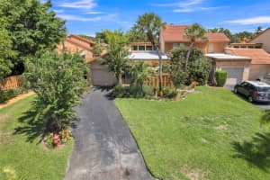 5405 Stonybrook Dr, Boynton Beach, FL 33437 - MLS#A11871566