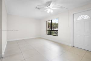 8360 NW 8th St 11-2, Miami, FL 33126 - MLS#A11871569
