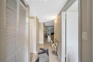 1900 Sabal Palm Dr 201, Davie, FL 33324 - MLS#A11871604