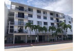8100 Byron Ave 509, Miami Beach