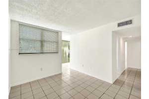 9401 SW 4th St 114, Miami, FL 33174 - MLS#A11871709