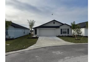 17616 Paradiso Way North Fort Myers 17616, Fort Myers