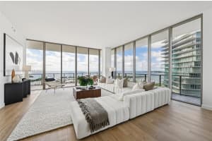 2655 S Bayshore Dr 1601, Miami