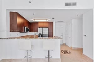 6515 Collins Ave 1601, Miami Beach, FL 33141 - MLS#A11871770