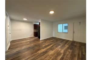 110 NE 19th Ave 16, Deerfield Beach, FL 33441 - MLS#A11871826