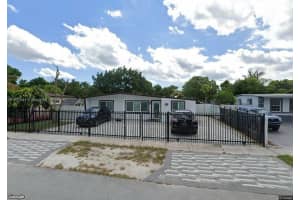 1070 Nw 132nd St, North Miami
