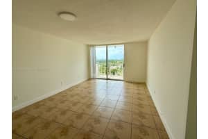 2000 NE 135th St 906, North Miami, FL 33181 - MLS#A11871842