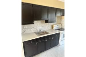 13990 NE 20th Ct 6, North Miami Beach, FL 33181 - MLS#A11871870