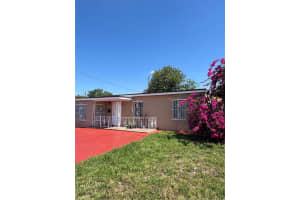 317 W 36th St, Hialeah, FL 33012 - MLS#A11871881