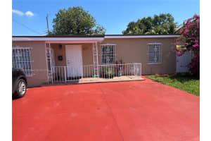 317 W 36th St, Hialeah, FL 33012 - MLS#A11871881