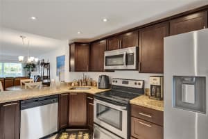 450 Paradise Isle Blvd 201, Hallandale Beach, FL 33009 - MLS#A11871889