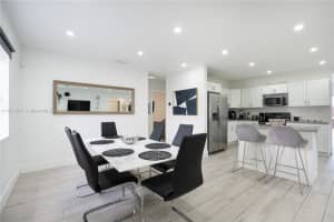 7400 Sw 37th St, Miami