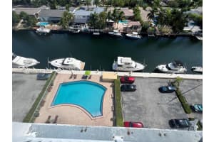 2000 NE 135th St 905, North Miami, FL 33181 - MLS#A11871923