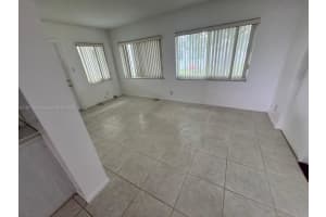 8403 NW 59th Ct, Tamarac, FL 33321 - MLS#A11871928