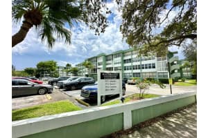 2771 Taft St 302, Hollywood, FL 33020 - MLS#A11871939