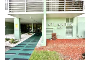 2771 Taft St 302, Hollywood, FL 33020 - MLS#A11871939