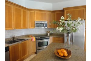 55 Merrick Way 818, Coral Gables