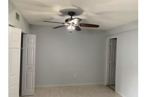 1062 W 42nd Pl Studio, Hialeah, FL 33012 - MLS#A11871956