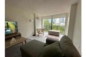 16909 N Bay Rd 519, Sunny Isles Beach, FL 33160 - MLS#A11871966