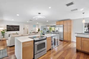 2837 NE 17th Ave, Wilton Manors, FL 33334 - MLS#A11871971