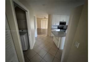 9060 NW 45th Ct, Sunrise, FL 33351 - MLS#A11871991