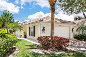 8199 Saint Johns Ct, Wellington, FL 33414 - MLS#A11871993