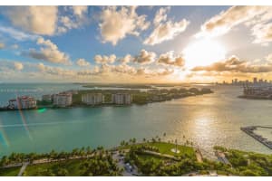 300 S Pointe Dr 3502, Miami Beach, FL 33139 - MLS#A11872031