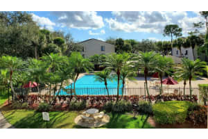 204 Foxtail Dr D1, Green Acres