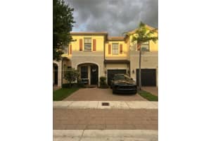 10387 W 33rd Ln, Hialeah, FL 33018 - MLS#A11872053
