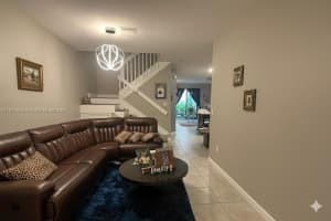 10387 W 33rd Ln, Hialeah, FL 33018 - MLS#A11872053