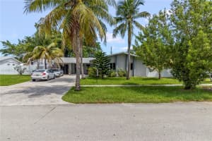 10615 SW 200th St, Cutler Bay, FL 33157 - MLS#A11872055
