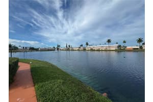 815 SW 10th Ter 15V, Hallandale Beach, FL 33009 - MLS#A11872074