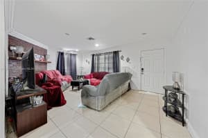 3011 N 74th Ave, Hollywood, FL 33024 - MLS#A11872095